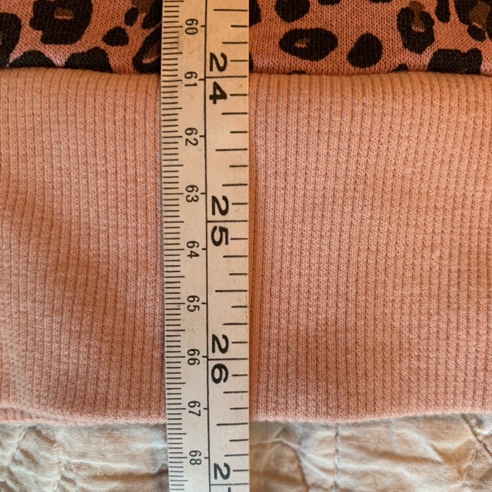 POL leopard print half zip ombré hooded sweater. Size L. - Picture 9 of 10